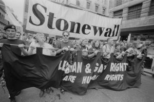 26. júna 1969 sa stali sprievody a pochody za práva LGBT ľudí neodškriepiteľnou súčasťou ich histórie.